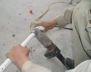 秀峰漏水维修电话